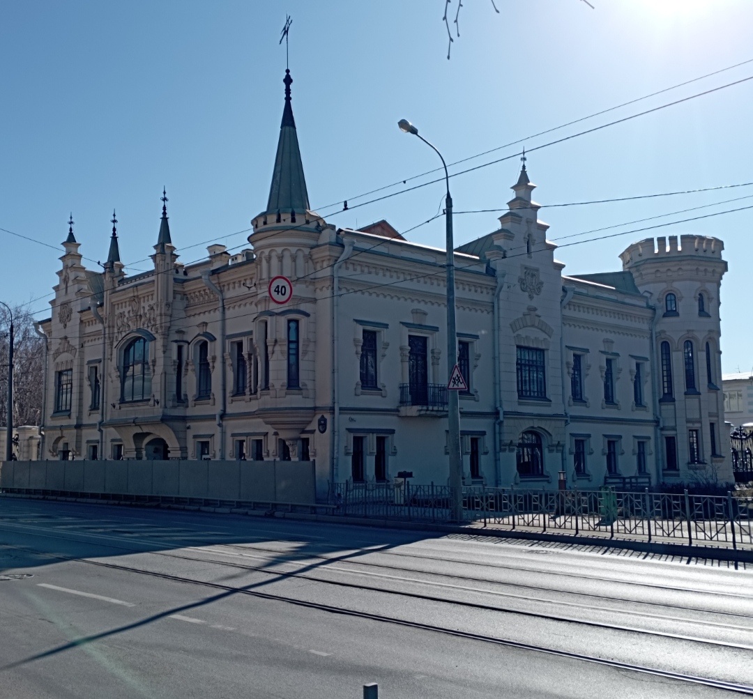 Музей находится в Казани по адресу: улица Габдуллы Тукая, 74. Фото автора. 