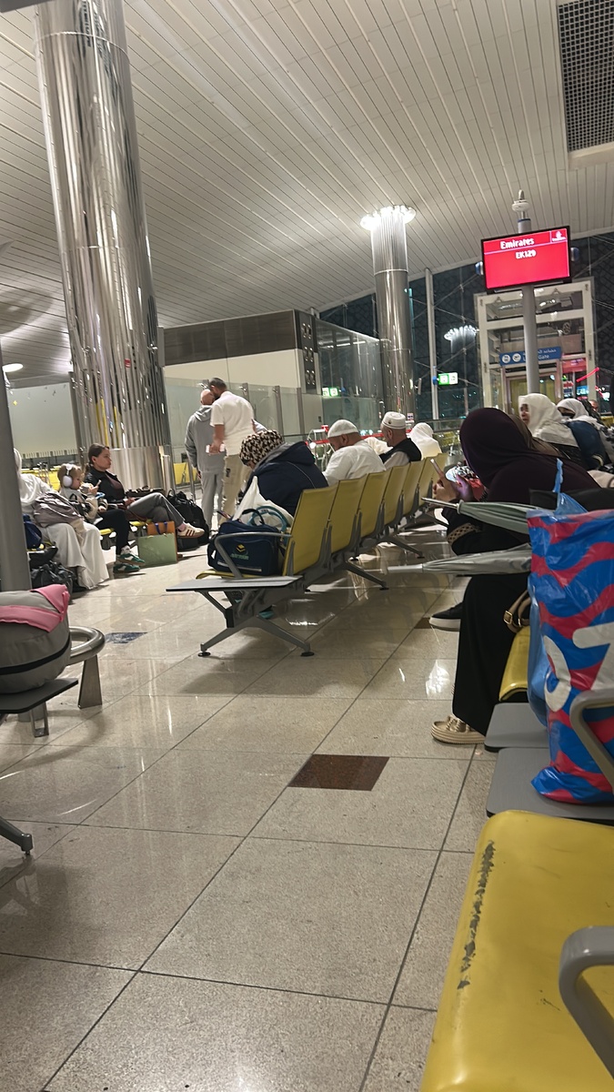 В аэропорту в Дубае