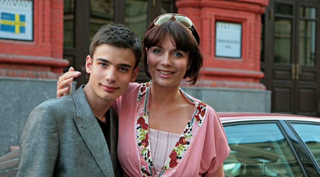 Семенова с сыном