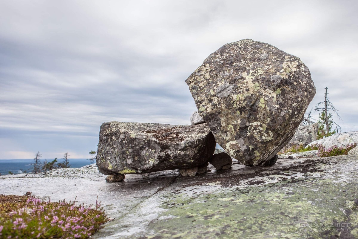 Сейд Чёртова Кресла на горе Воттоваара в Карелии