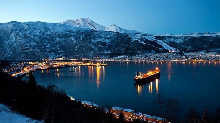 Нарвик — город и коммуна в Норвегии