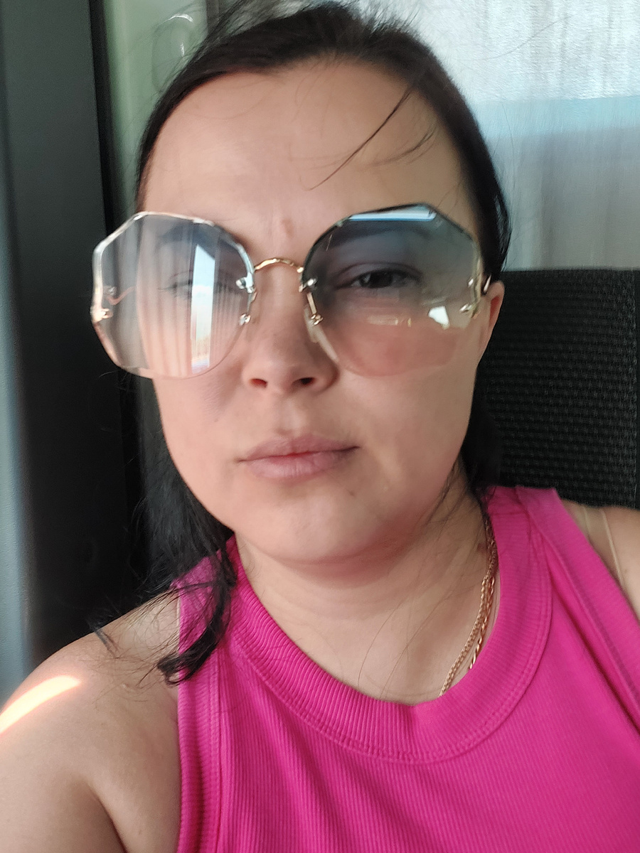 Пусть у каждого из вас будет каждый день наполнен энергией, счастьем, здоровьем и стремлением к гармонии в жизни с невероятной, прекрасной, всеобъемлющий любовью.