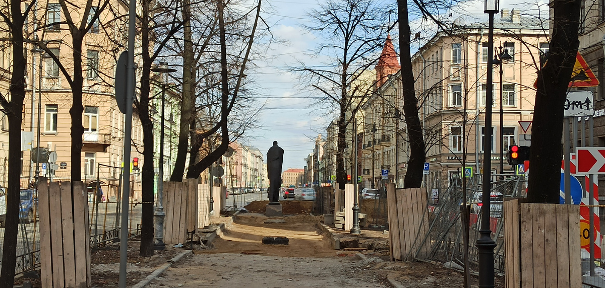 Памятник Блоку открыт 6 января 2023 года