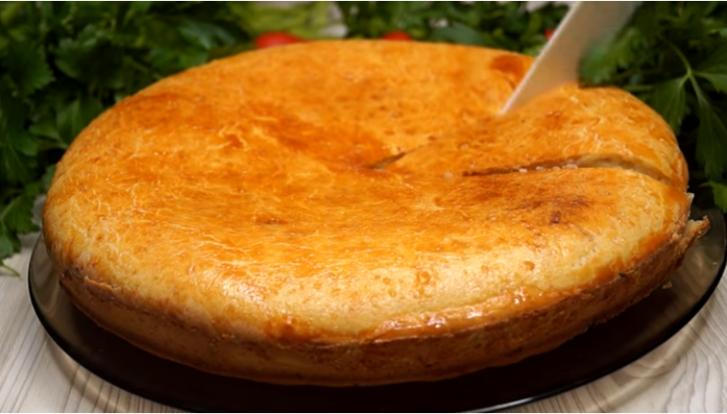 Пирог с капустой и яйцом из необычайно воздушного теста, нежный сочный, съедается без остатка