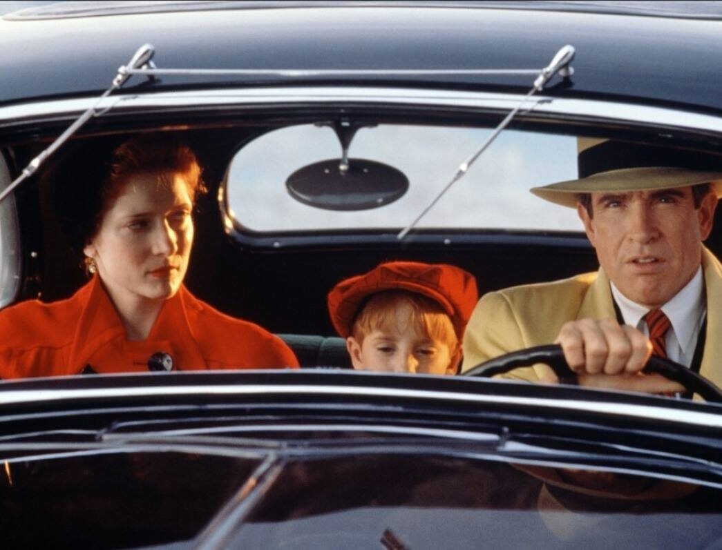 Кадр из фильма «Дик Трейси» (1990)