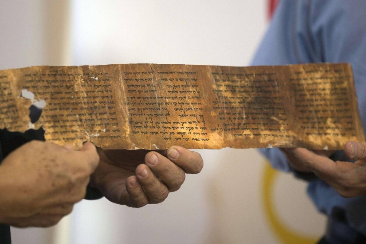    Тайна кумранских рукописей кто спрятал свитки мертвого моря