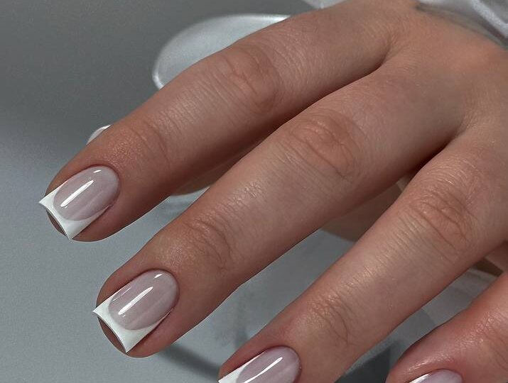 Как долго можно носить покрытие на ногтях? «Я бы еще месяц ходила, да только цвет надоел!»