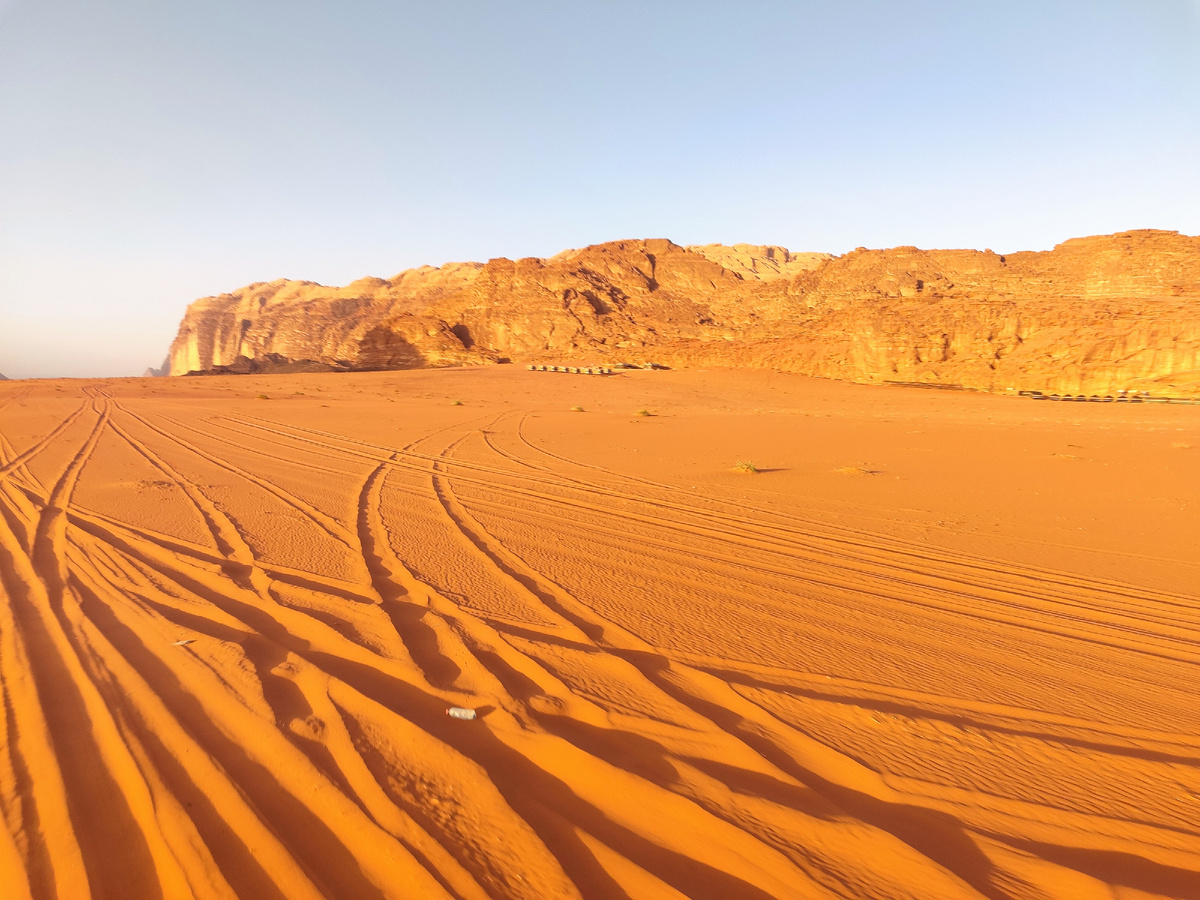 Пустыня Вади Рам. Если вы смотрели фильм "Марсианин", то вы ее уже видели