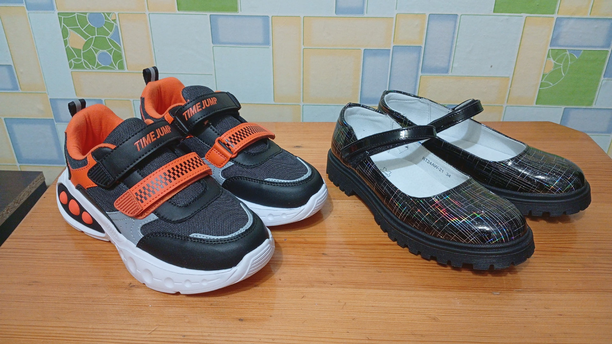 интересно, что камера через ватсапп гораздо лучше фотографирует, чем обычная