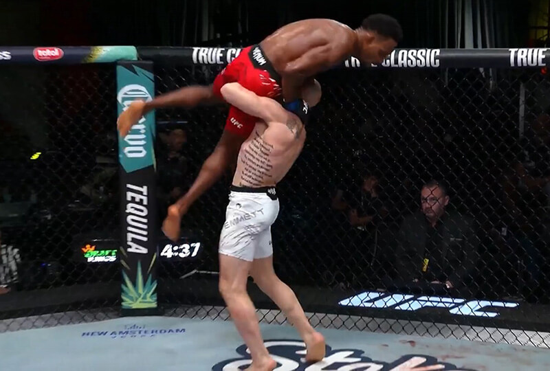 Эмметт-Мерфи, UFC Fight Night  📷

