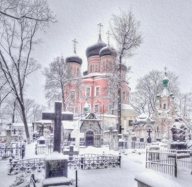 7 апреля 2025 г. исполняется сто лет со дня преставления святителя Тихона, патриарха Московского и всея России (1925). На изображении - большой (холодный) собор Донского монастыря в Москве, где покоится патриарх Тихон. Изображение из открытых источников.