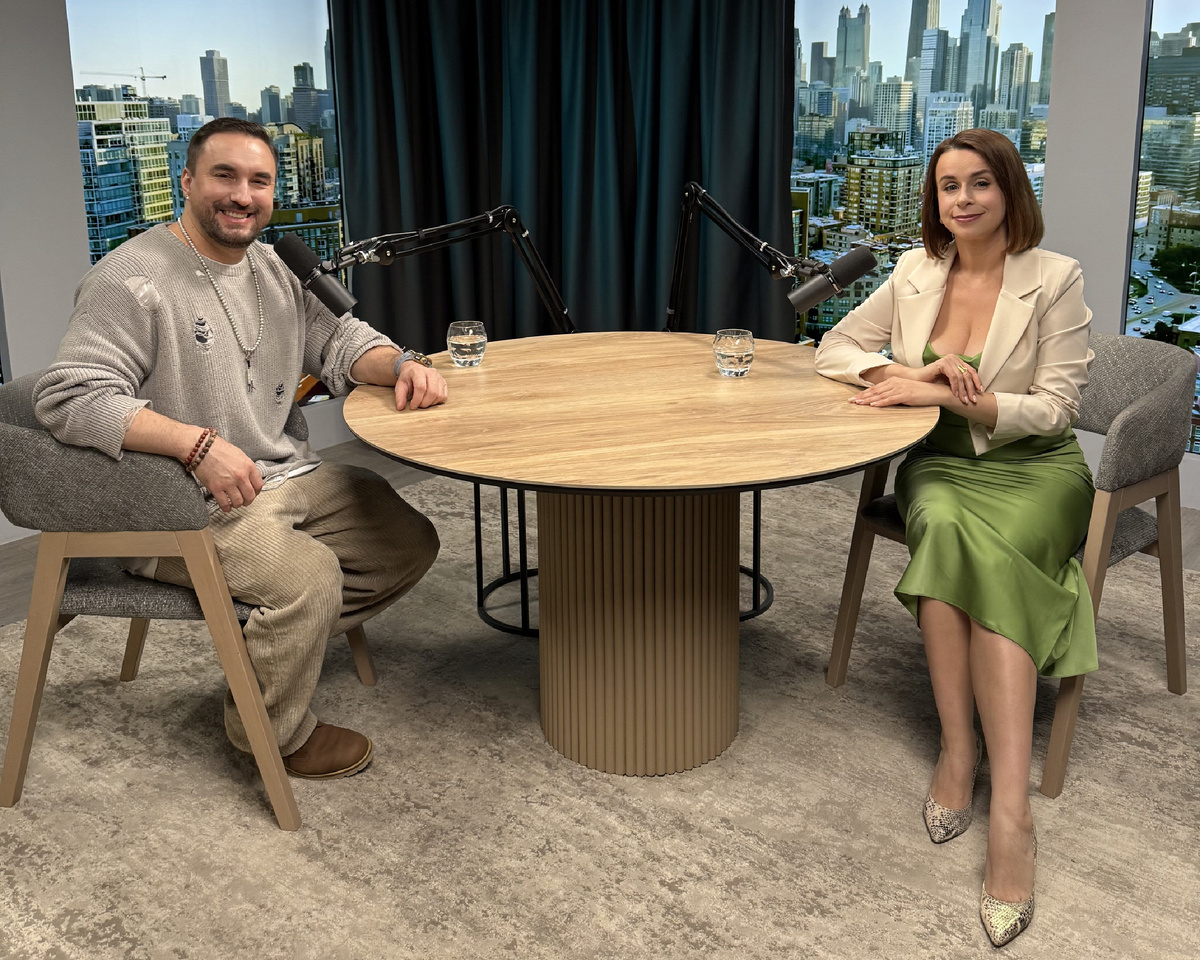 На съемкам проекта "Про личное и публичное" Тим Иванов и Екатерина Васькова