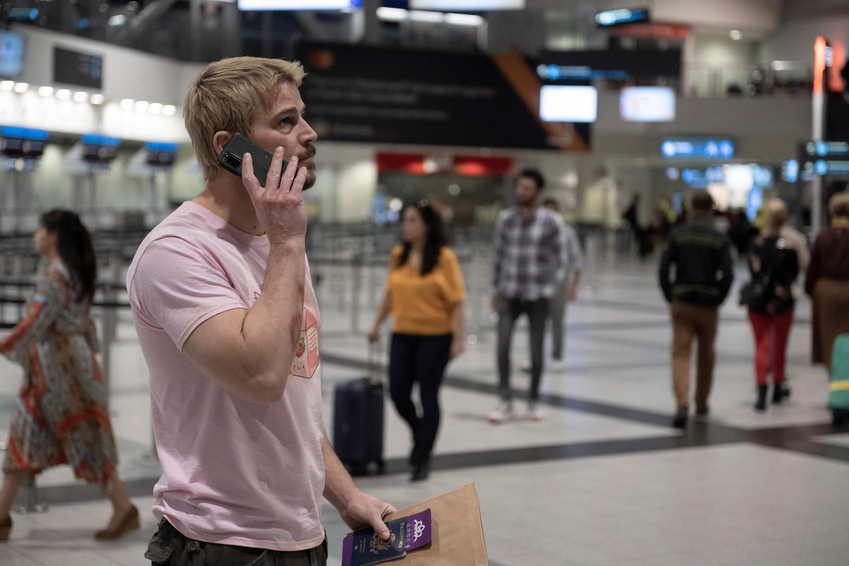 Кадр из фильма «Рейс навылет»