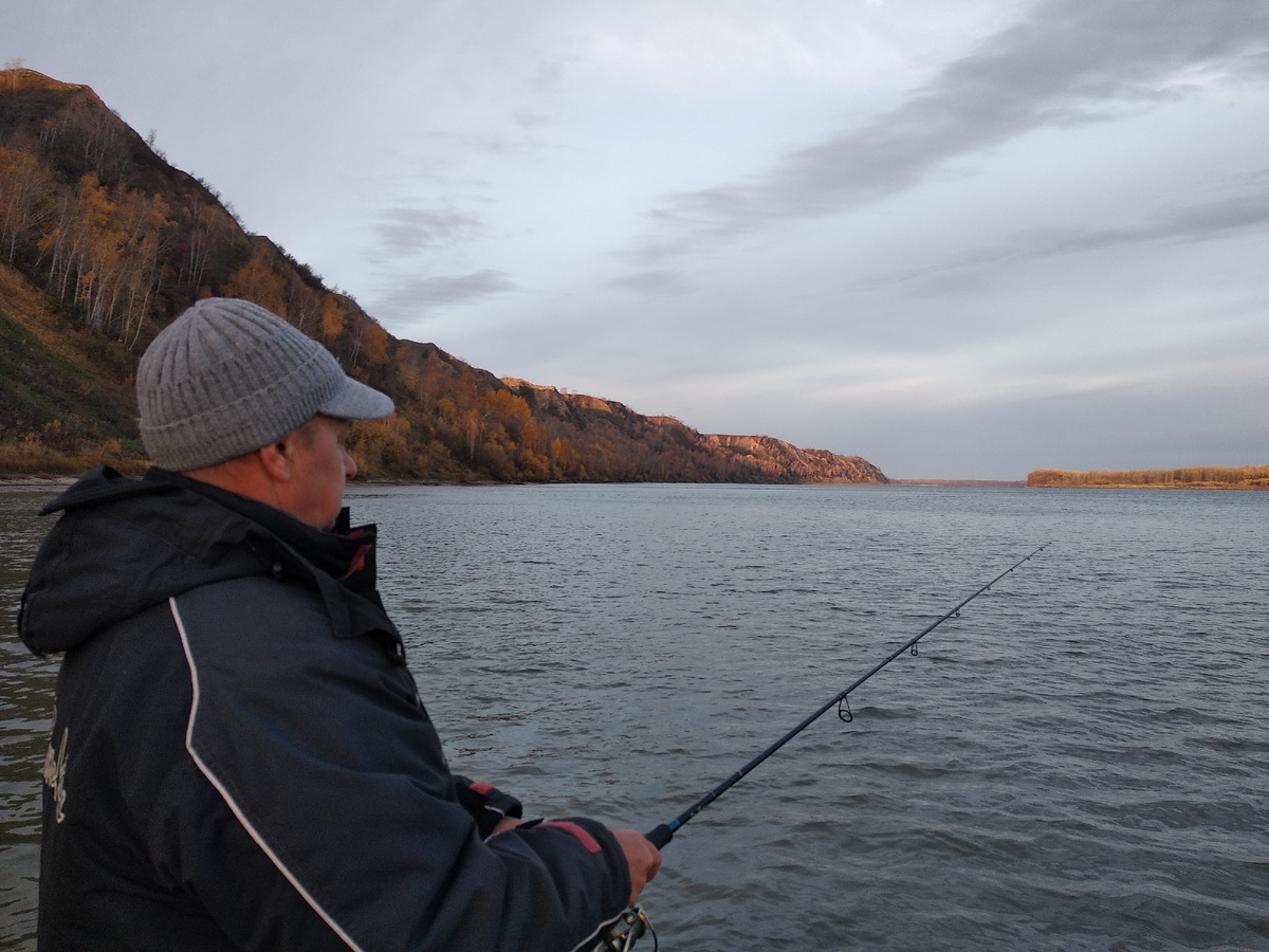 При ловле с берега сложней освободить приманку, но тоже можно. Фото автора Калачева А.В.