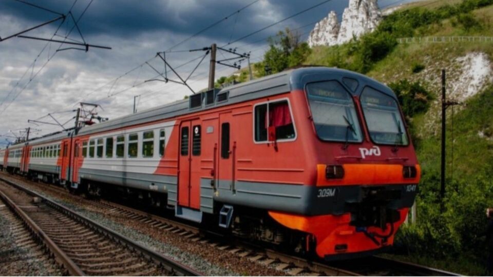    Электричка. Источник: minstroy.75.ru