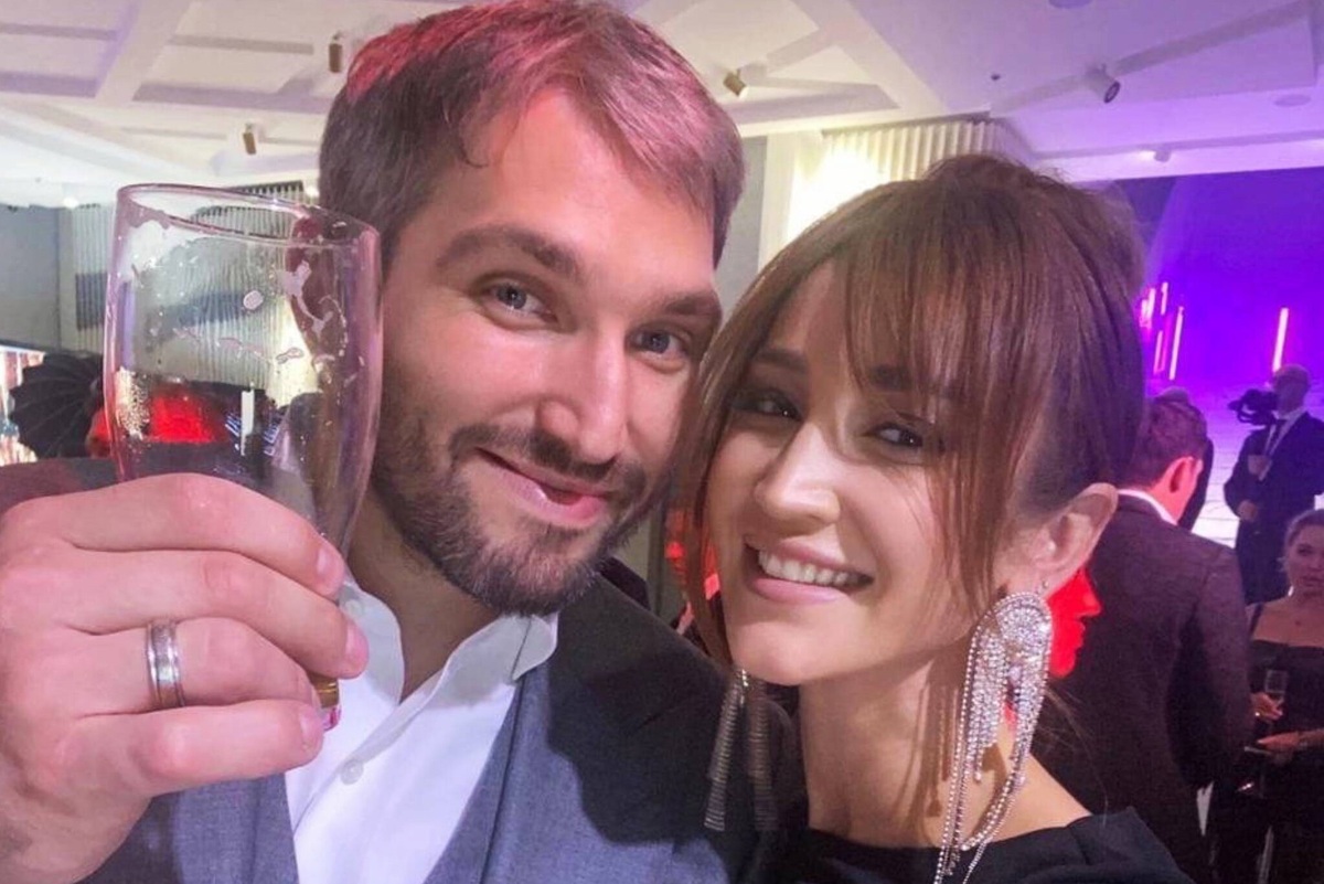     «До слез!»: Бузова, Киркоров, Пересильд, Харламов и другие российские звезды обратились к Овечкину