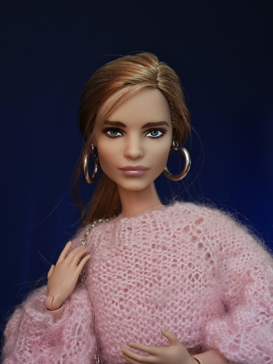 Barbie Наталья Водянова на теле Barbie Basics Model 04 Леи