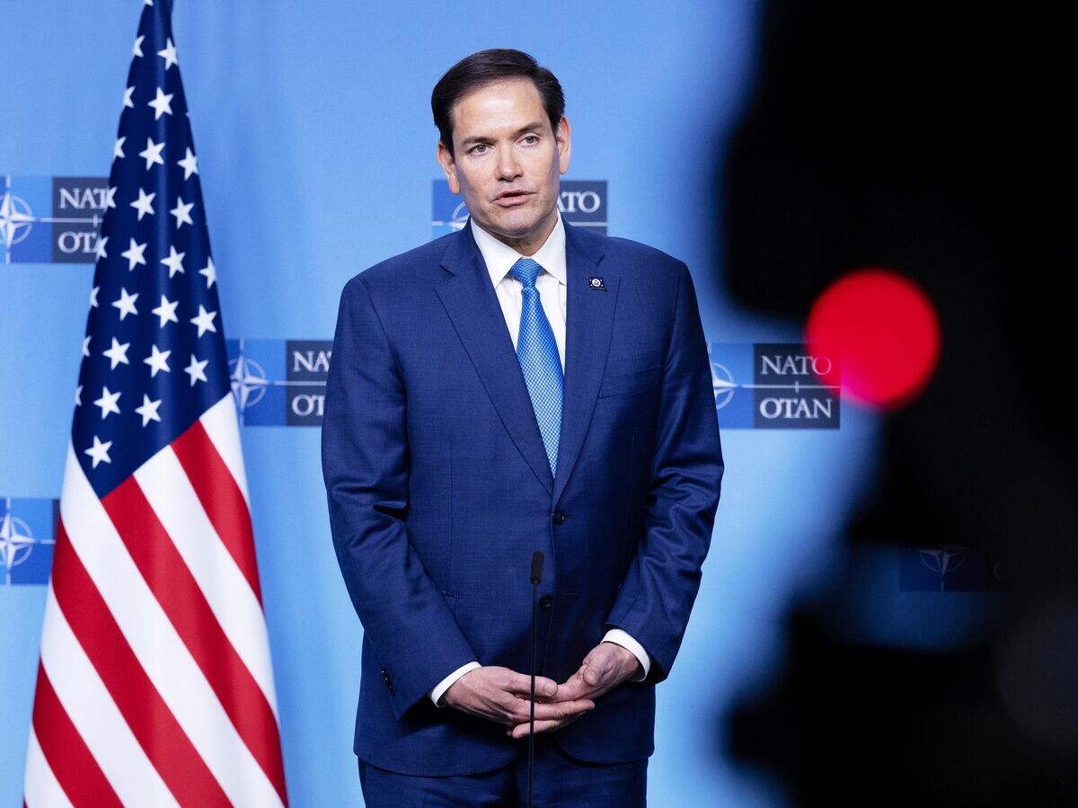    Госсекретарь США Марко Рубио в штаб-квартире НАТО в Брюсселе© Getty Images / Omar Havana