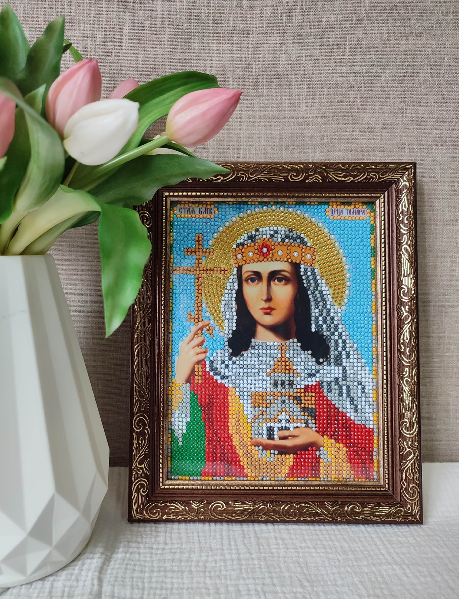 Оформление иконы в технике алмазной мозаики со стеклом от багетной мастерской Галерея РА