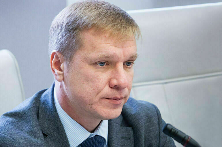   Андрей Бурмистров