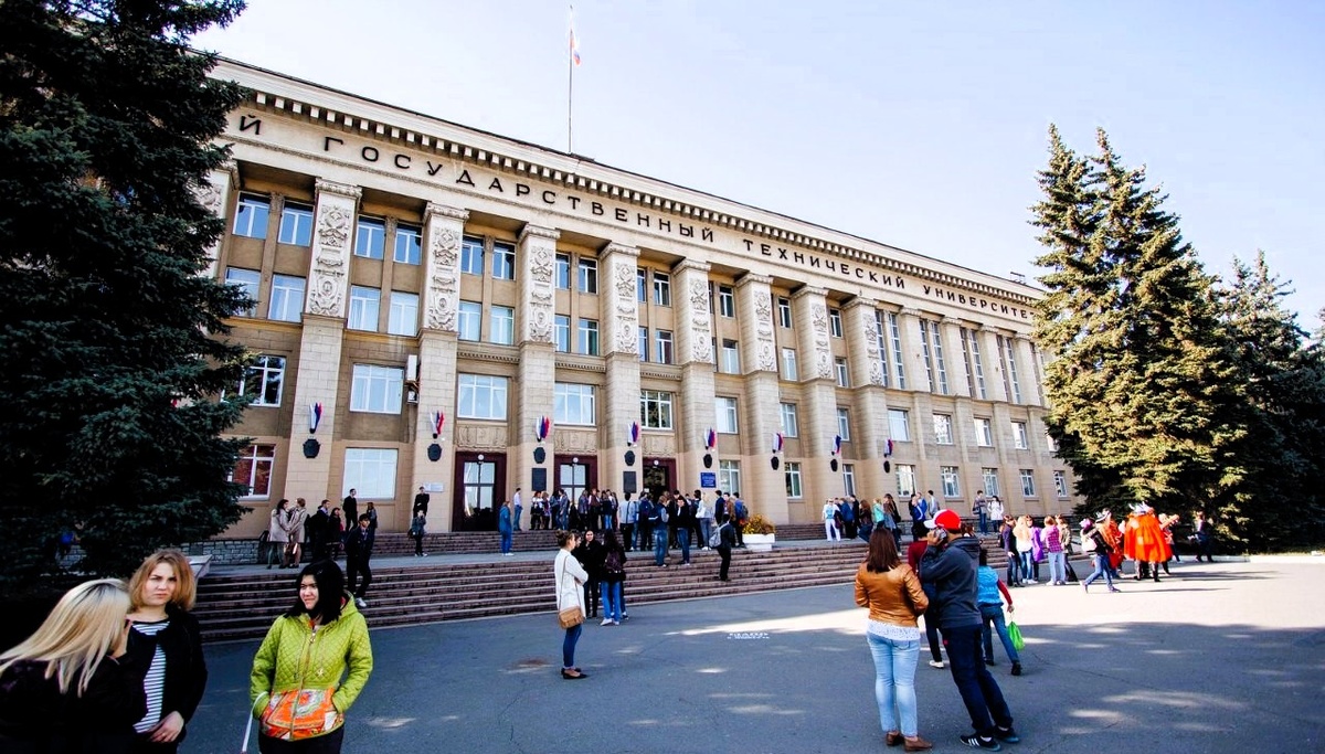 Главный корпус МГТУ имени Г.И. Носова