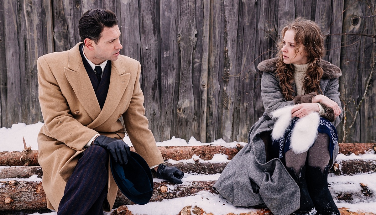 Антон Хабаров и Любовь Константинова "В парке Чаир"