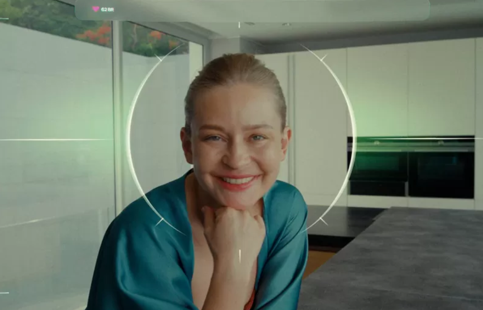 кадр из фильма "ON и Она"