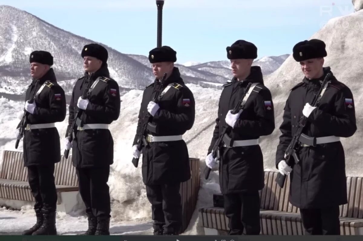    В Вилючинске почтили память погибших подводников