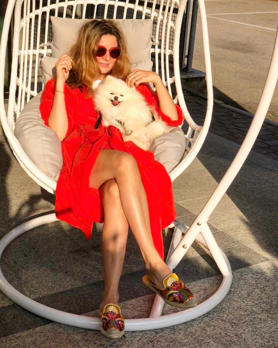 Жанна Бадоева со своим питомцем. Фото из "ВКонтакте"