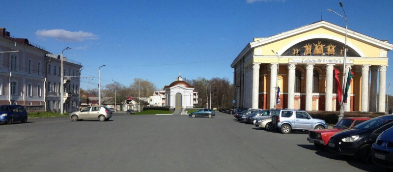    Священник - строитель часовни в центре Петрозаводска ищет поддержкискрин видео