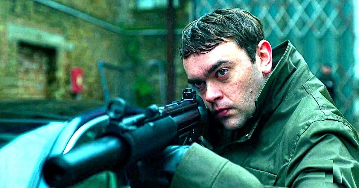 Плохо, когда "едет крыша". Но ещё хуже, когда "крыша" поехала у вашей "крыши". 