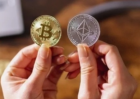   Рынок криптовалют лихорадит. Bitcoin и Ethereum резко подешевели