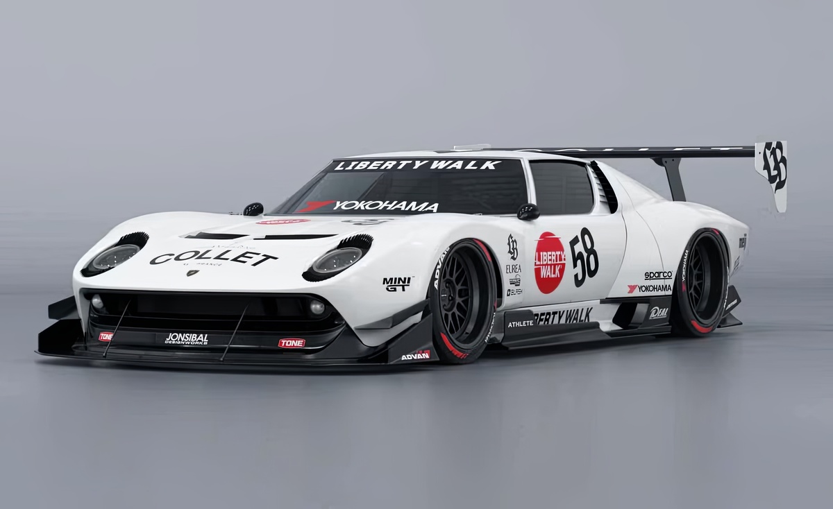 ©Liberty Walk ©Lamborghini