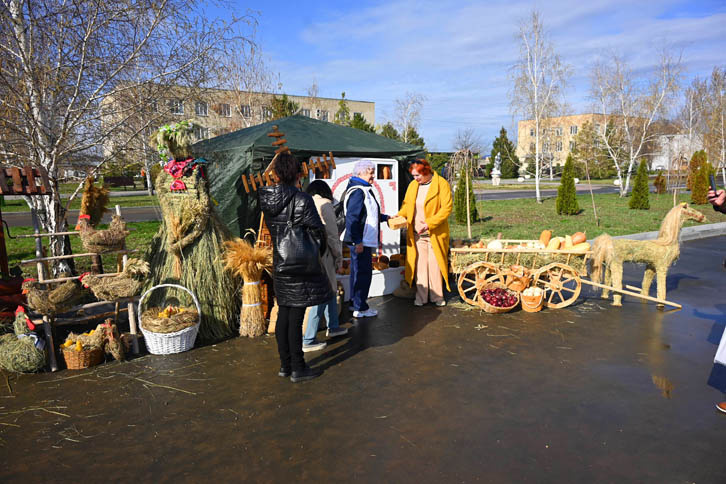 6 апреля 2025 года город Красный Кут принимал Международный праздник Наурыз, объединивший под своим крылом все народы и национальности Саратовской области. Этот светлый весенний праздник пришел из глубины веков и традиционно символизирует начало новой жизни, единство человека с природой, согласие и взаимопонимание в обществе. 