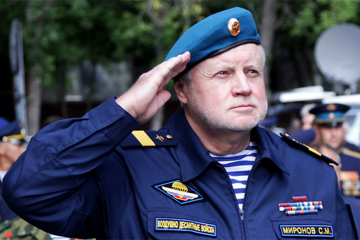 Герой нашей статьи - старший сержант Сергей Миронов. Фото Яндекс.Картинки. 