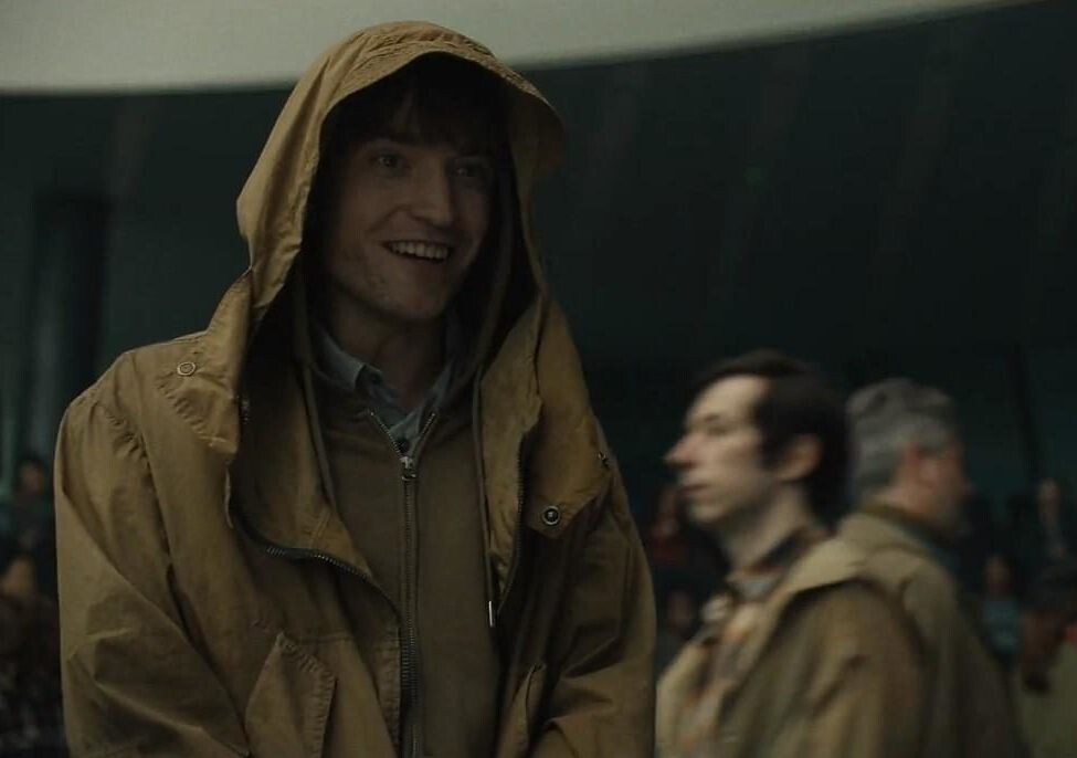 Кадр из фильма "Микки 17".