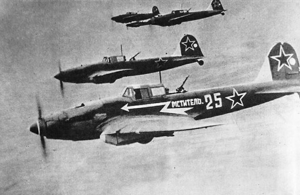    Самолеты-штурмовики "Ил-2" в годы Великой Отечественной войны. Фото - сайт История.РФ.