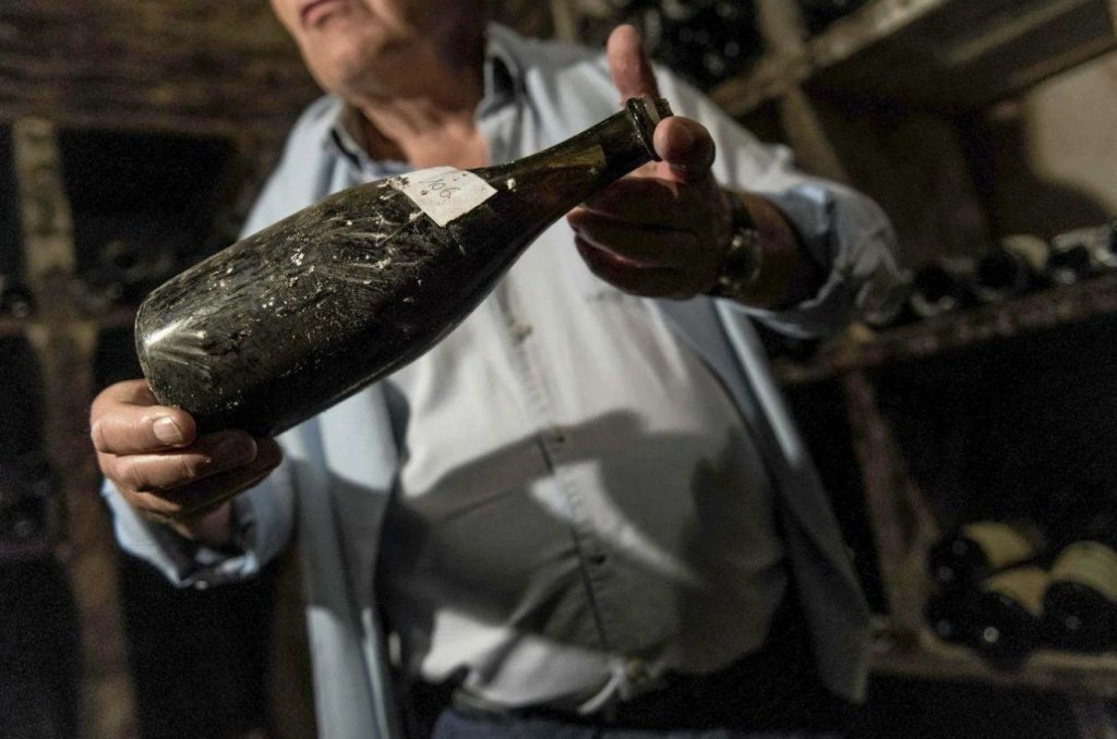 Рассказываем о винных аукционах, что они дают, где проводятся и ради чего туда приезжают сотни участников