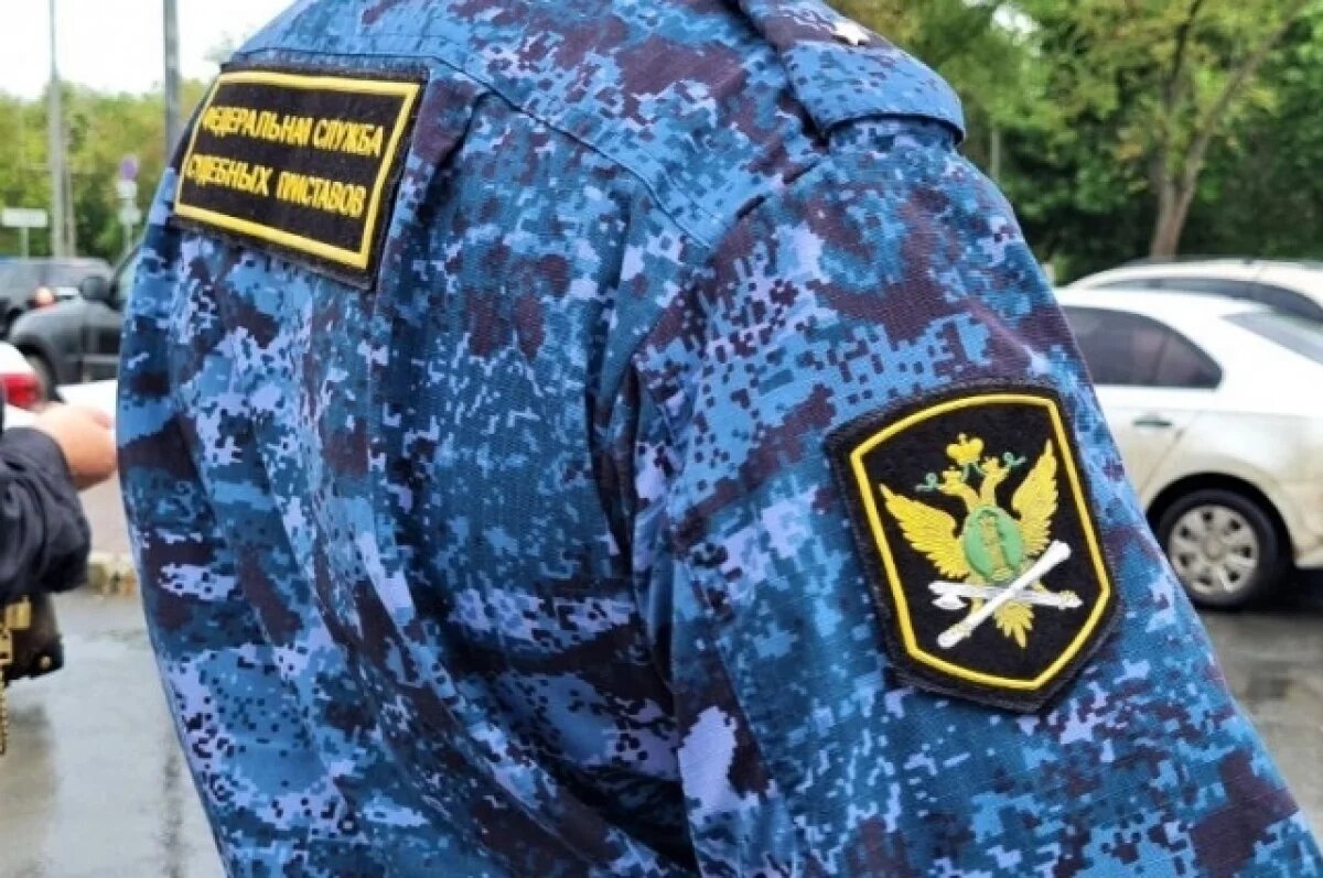    Приставы помогли самарцу вернуть гараж, нагло захваченный другим мужчиной