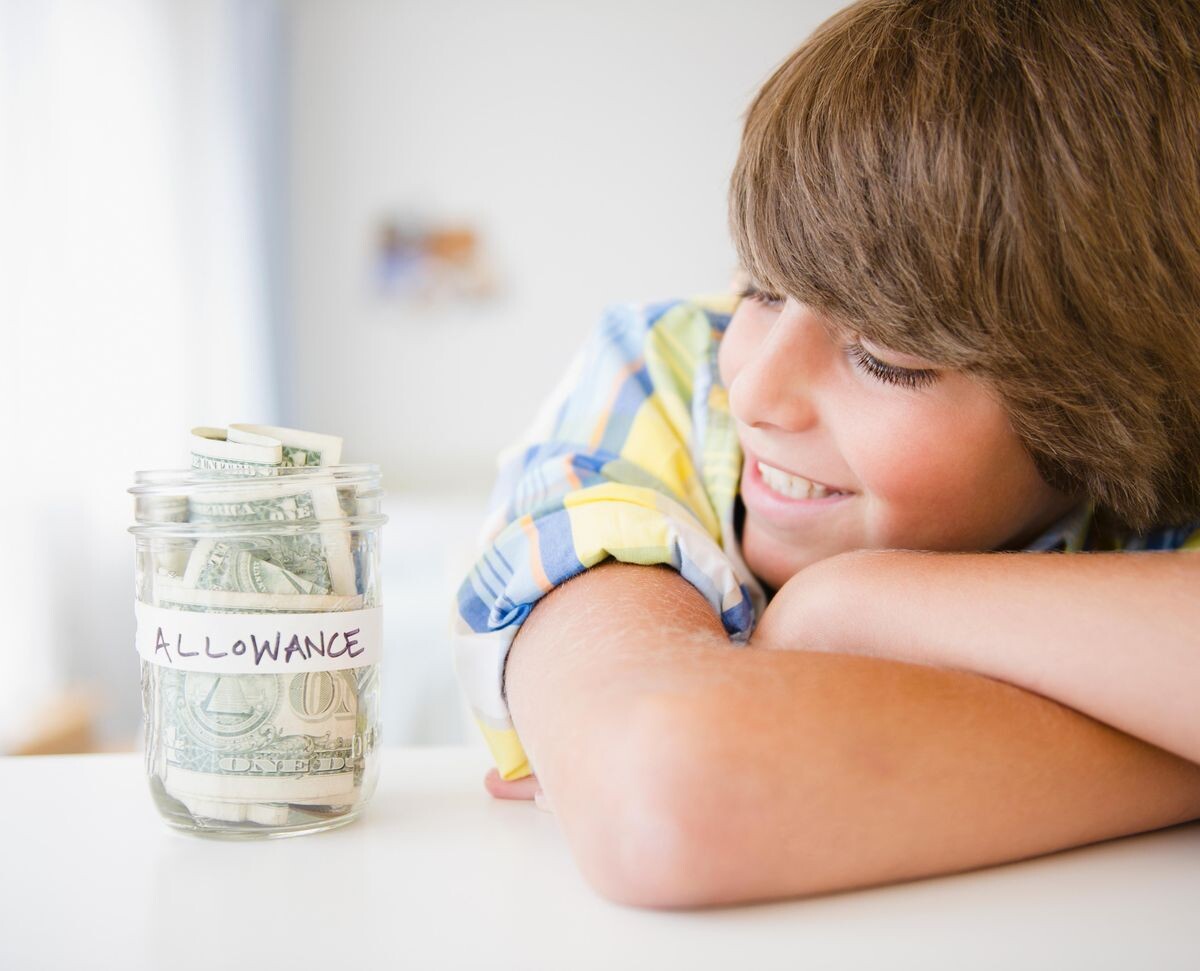    Как попросить у родителей карманные деньги