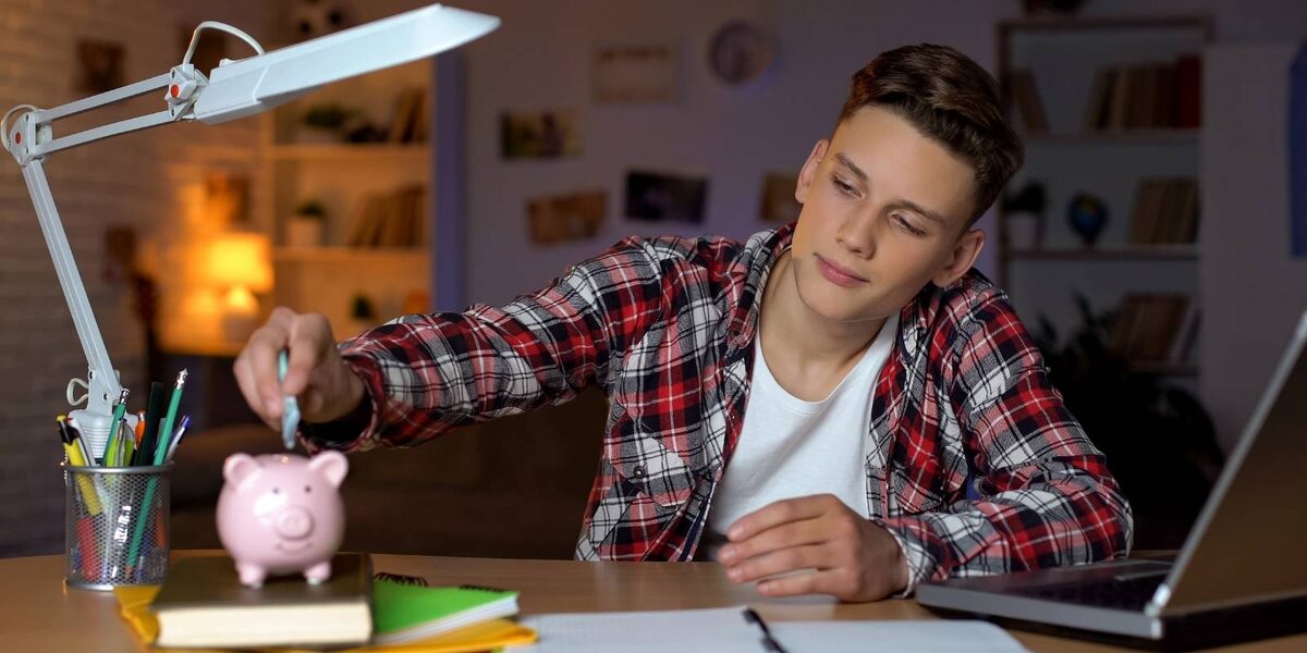    Как попросить у родителей карманные деньги