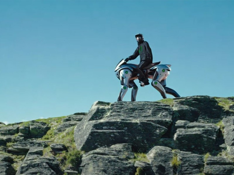    Kawasaki показала роботизированного коня для верховой езды [ВИДЕО]