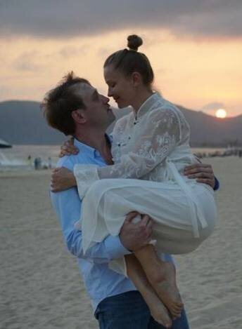    Юлия Пересильд Михаил Тройник. Фото: соцсети