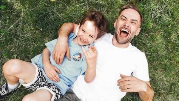    Дмитрий Шепелев с сыном Платоном, фото: соцсети