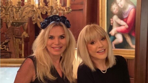    Вдова Юдашкина и Пугачева. Фото: ТВЦ