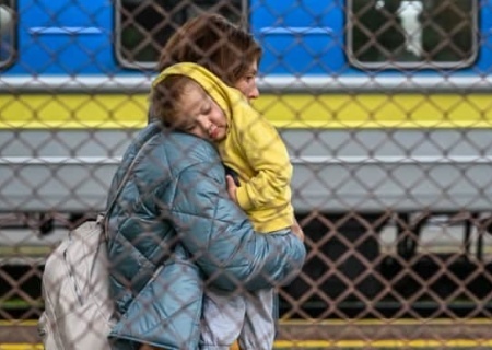    Миллионы украинских беженцев в ЕС могут потерять свой правовой статус