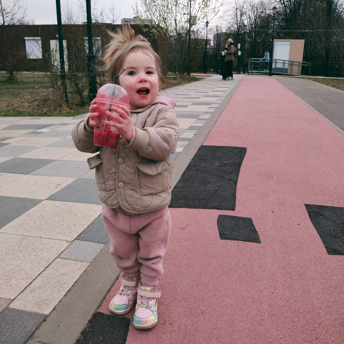 Ещё в пятницу ходили налегке
