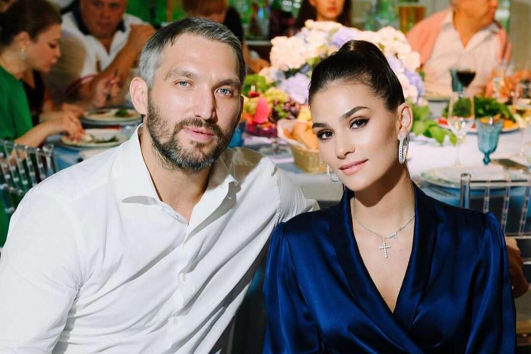 Александр Овечкин с супругой Анастасией Шубской / Фото: соц. сети