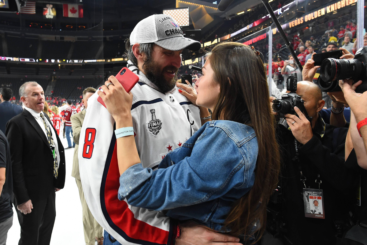 Овечкин и Шубская 