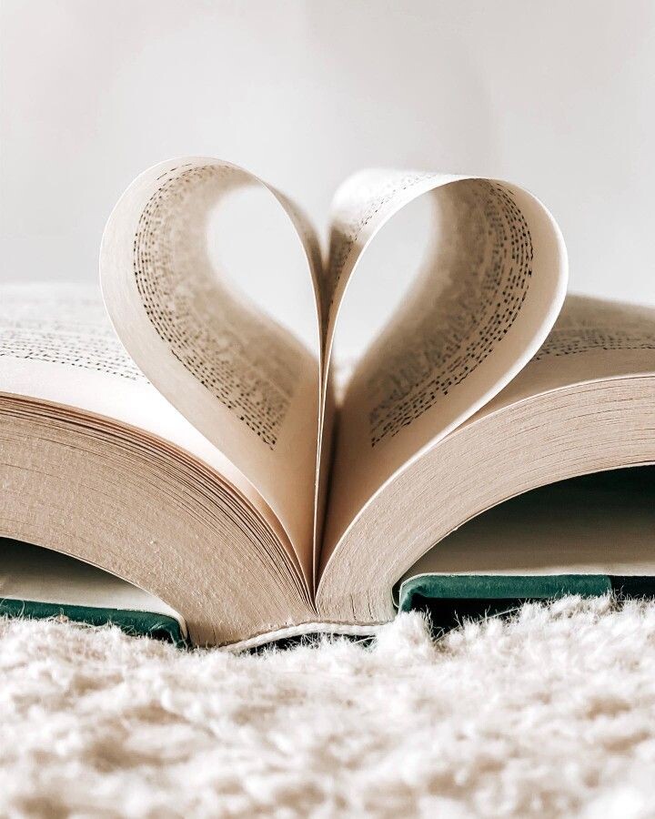 Читать может каждый из нас, но лишь некоторые по-настоящему это любят.